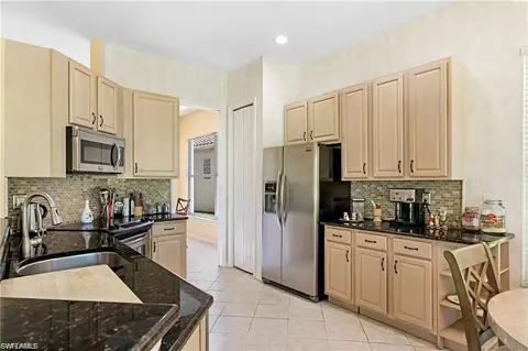 Kitchen - 349 Harvard Ln, Naples, FL 34104 photo 3 of 3