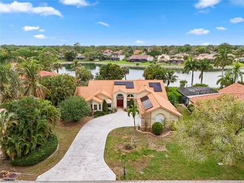 311 Henley Dr, Naples, FL 34104