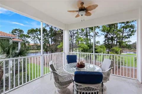 8231 Parkstone Pl #301, Naples, FL 34120
