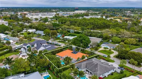 View/Area - 1541 Mandarin Rd, Naples, FL 34102 photo 4 of 6