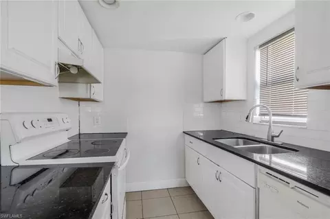 Kitchen - 5326 Dixie Dr, Naples, FL 34113 photo 2 of 4