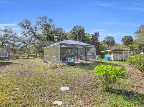 Exterior - 1712 Frontier Cir, Labelle, FL 33935 photo 7 of 17