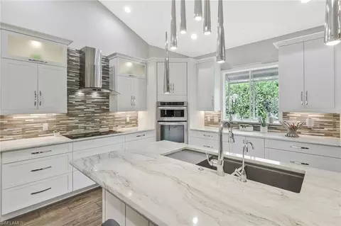 Kitchen - 730 Bay Tree Ct, Naples, FL 34108 photo 2 of 6