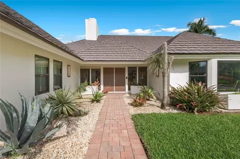 Exterior - 730 Bay Tree Ct, Naples, FL 34108 photo 9 of 10
