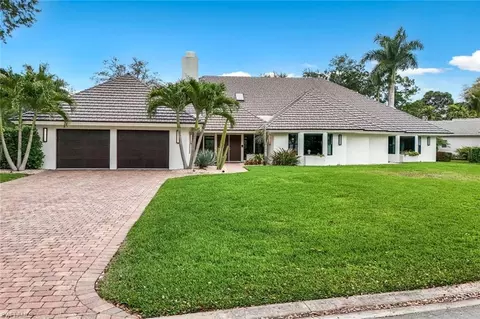Exterior - 730 Bay Tree Ct, Naples, FL 34108 photo 8 of 10