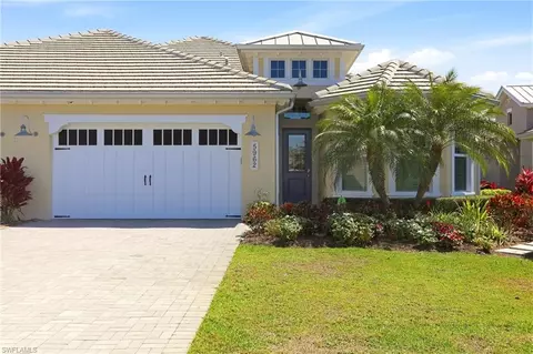 5962 Haiti Dr, Naples, FL 34113