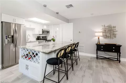 224 Palm Dr #8, Naples, FL 34112
