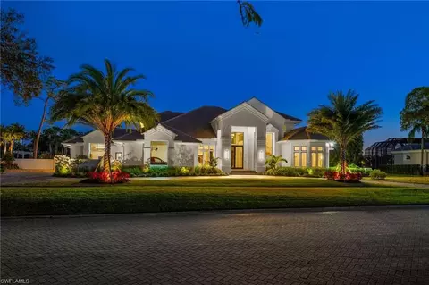 4260 Brynwood Dr, Naples, FL 34119