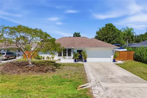 Exterior - 157 Willoughby Dr, Naples, FL 34110 photo 11 of 12
