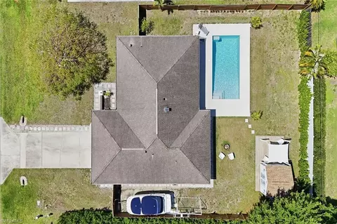 View/Area - 157 Willoughby Dr, Naples, FL 34110 photo 1 of 6