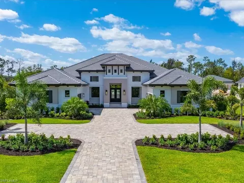 6462 Daniels Rd, Naples, FL 34109