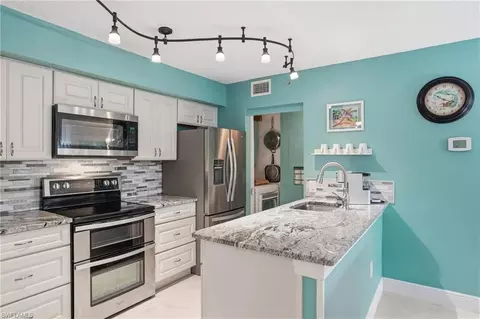 8861 Colonnades Ct W #217, Bonita Springs, FL 34135