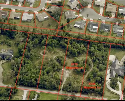 6736 Magnolia Ln, Fort Myers, FL 33966