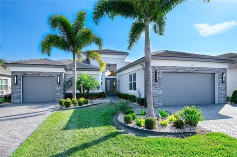 11724 Peony Ter, Naples, FL 34120