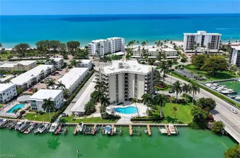 2150 Gulf Shore Blvd N #605, Naples, FL 34102