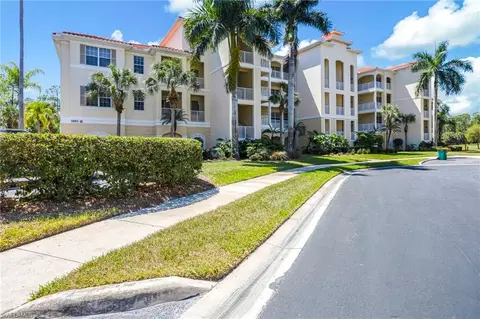 4884 Hampshire Ct #203, Naples, FL 34112