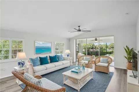 8188 Saratoga Dr #703, Naples, FL 34113