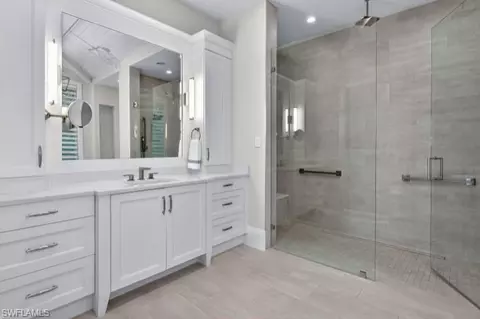 Bath - 4120 Willowhead Way, Naples, FL 34103 photo 1 of 4