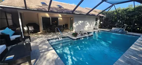 373 Fox Den Cir, Naples, FL 34104