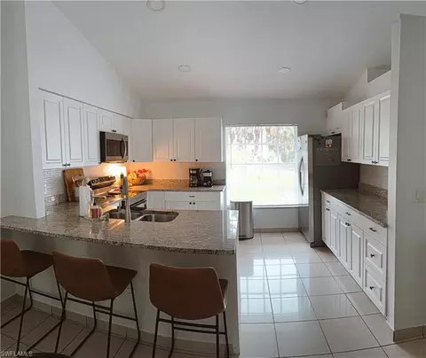 1071 18th Ave NE, Naples, FL 34120 photo 3