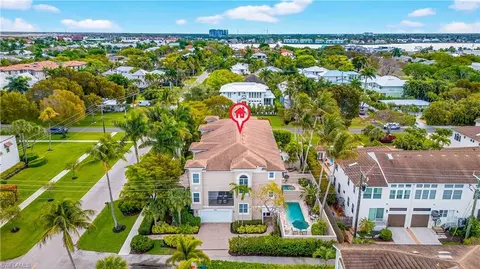 552 11th Ave S #4, Naples, FL 34102