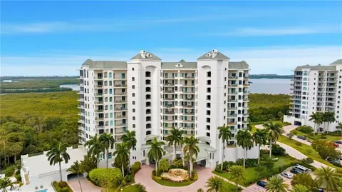 4801 Island Pond Ct #405, Bonita Springs, FL 34134