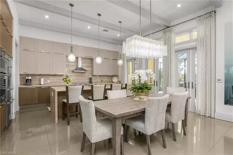 14852 Dockside Ln, Naples, FL 34114