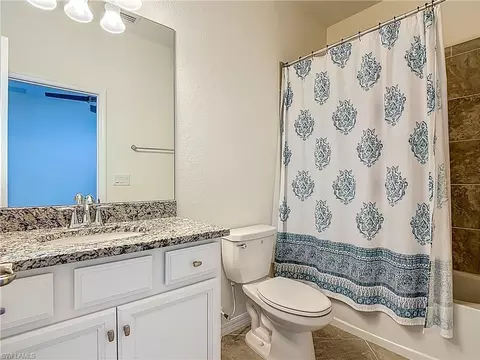 Bath - 19890 Beverly Park Rd, Estero, FL 33928 photo 2 of 6