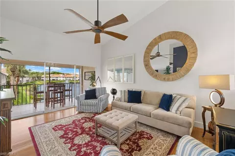 8365 Excalibur Cir #K4, Naples, FL 34108