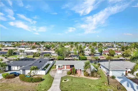 5130 SW 2nd Pl, Cape Coral, FL 33914