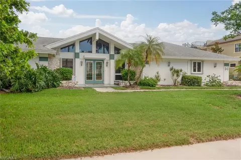 521 Alameda Ct, Marco Island, FL 34145