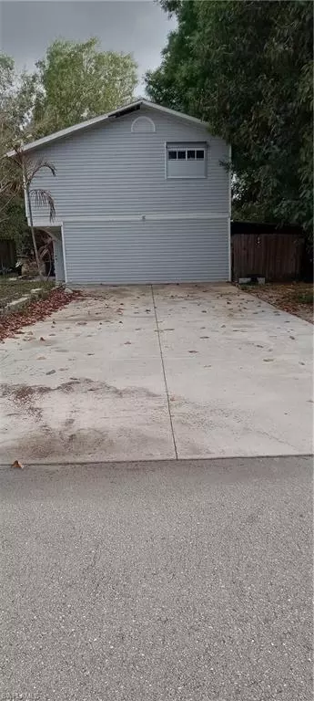 2929 7th St SW, Lehigh Acres, FL 33976