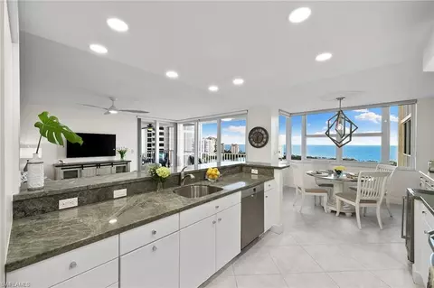 5550 Heron Point Dr #1702, Naples, FL 34108