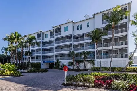 160 Palm St #312, Marco Island, FL 34145