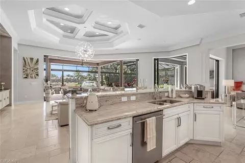 Kitchen - 6624 Barbera Ln, Naples, FL 34113 photo 5 of 6