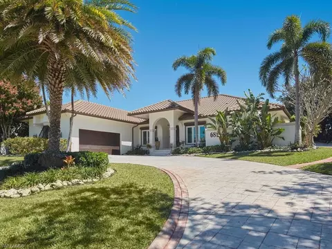 681 S Barfield Dr, Marco Island, FL 34145