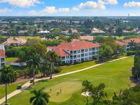 4650 Yacht Harbor Dr #133, Naples, FL 34112