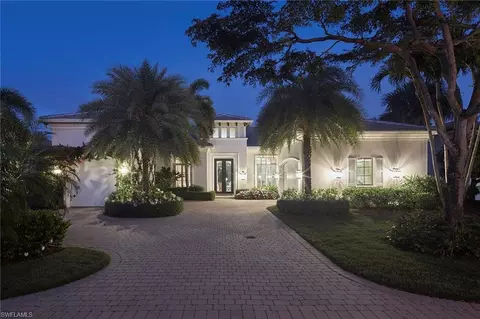 2220 Miramonte Ct, Naples, FL 34105