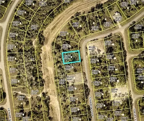 672 Stanwin Loop, Lehigh Acres, FL 33972