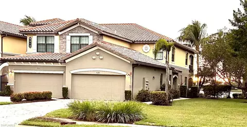 9512 Napoli Ln #102, Naples, FL 34113