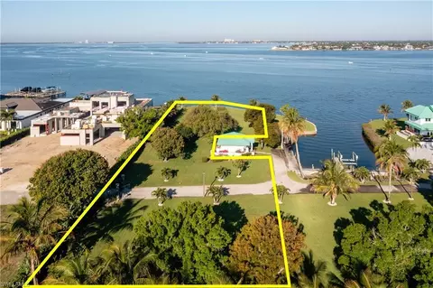 14040 Schultz Rd, Fort Myers, FL 33908
