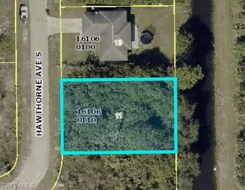 669 Hawthorne Ave S, Lehigh Acres, FL 33974