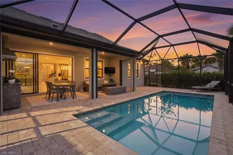 9445 Purple Martin Ct, Naples, FL 34120