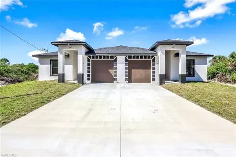 12351237 Hillcrest St E, Lehigh Acres, FL 33974