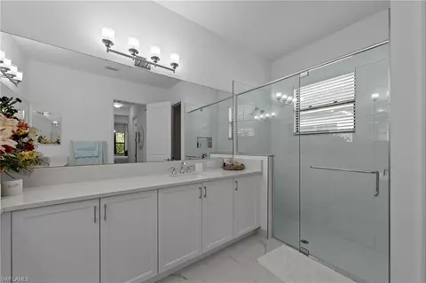 Bath - 12830 Hawkins Dr, Estero, FL 33928 photo 3 of 3