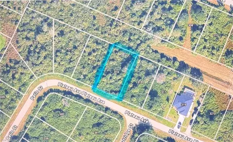 313 Plateau Ave, Lehigh Acres, FL 33974