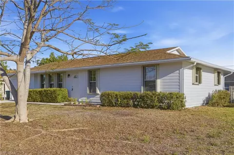 221 SW 22nd St, Cape Coral, FL 33991
