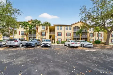 4135 Residence Dr #602, Fort Myers, FL 33901