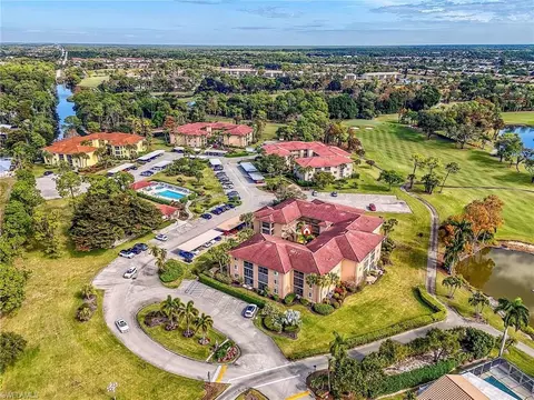 View/Area - 1001 Foxfire Ln #307, Naples, FL 34104 photo 1 of 1