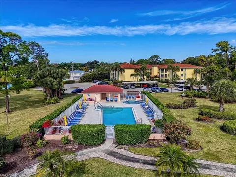 Exterior - 1001 Foxfire Ln #307, Naples, FL 34104 photo 4 of 4